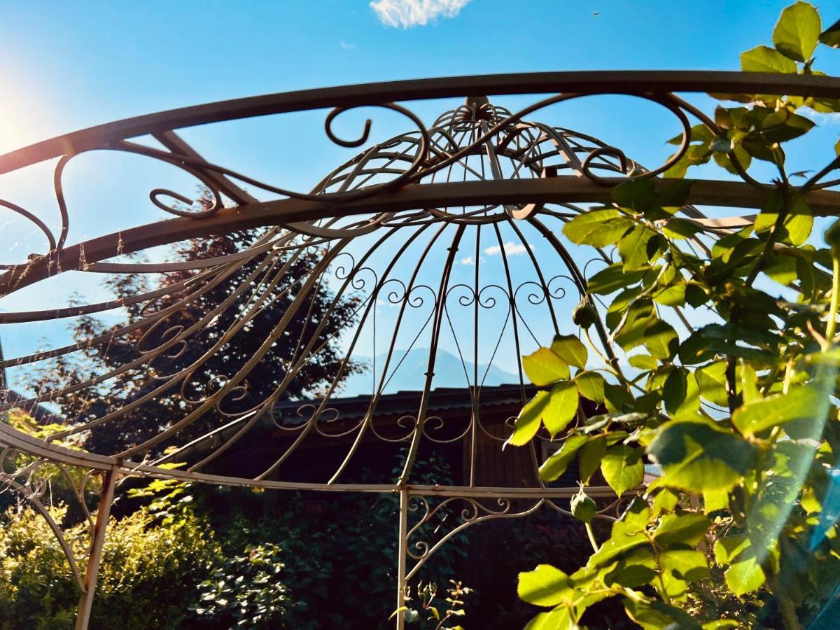 La Finestra Sul Giardino - B&B Cavedine 外观 照片