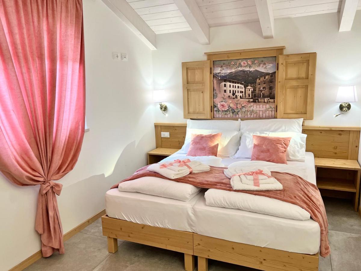 La Finestra Sul Giardino - B&B Cavedine 外观 照片