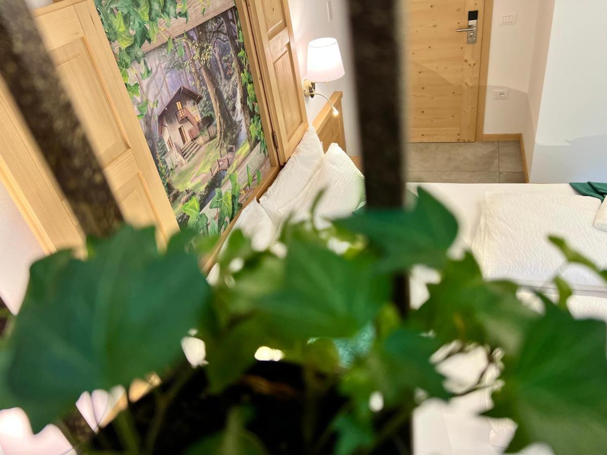 La Finestra Sul Giardino - B&B Cavedine 外观 照片