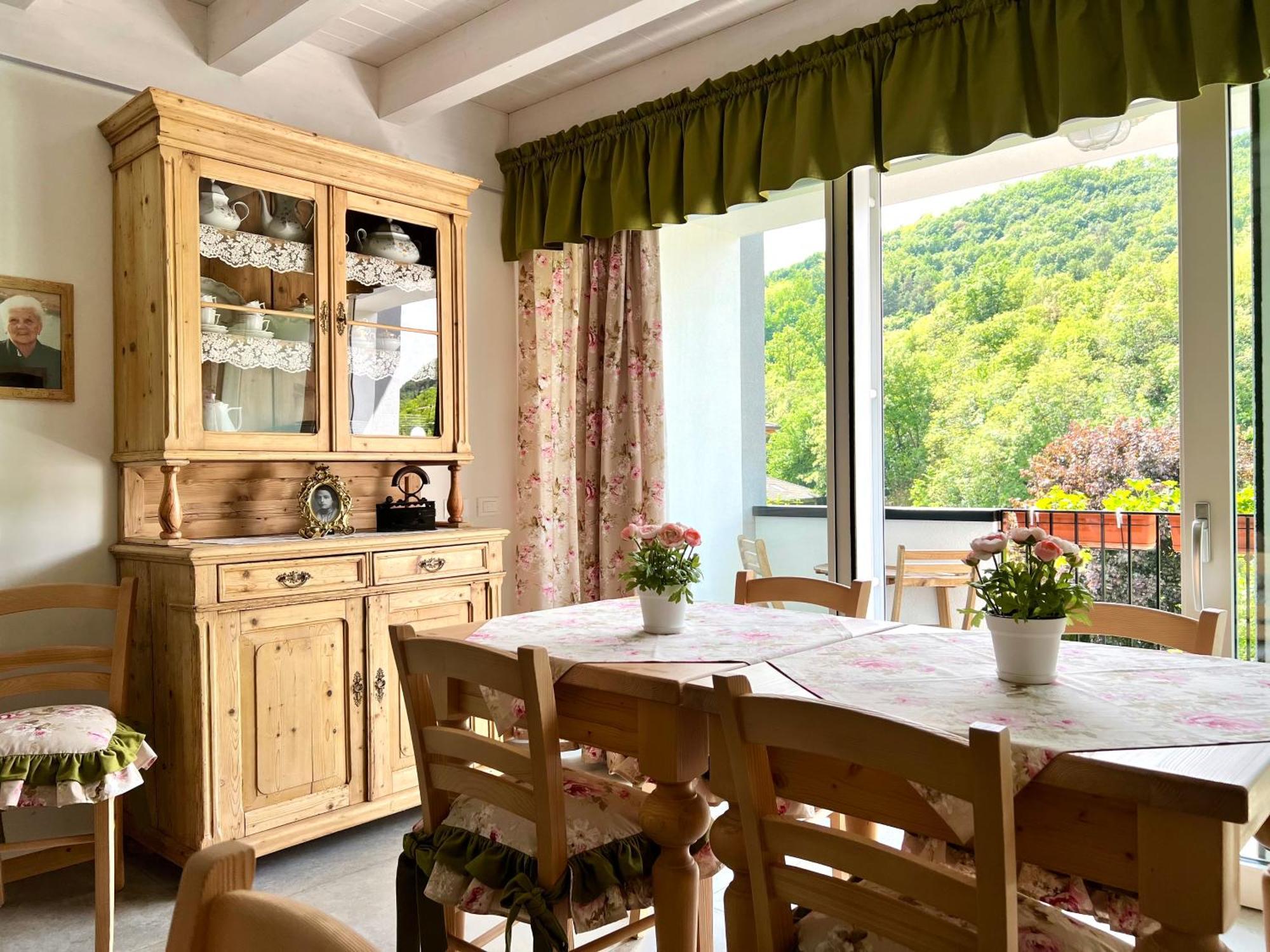 La Finestra Sul Giardino - B&B Cavedine 外观 照片